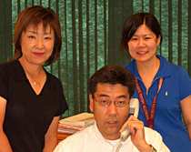 �}����� ����